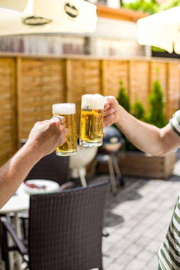 Rutsche Hostel Wenns Kültér fotó