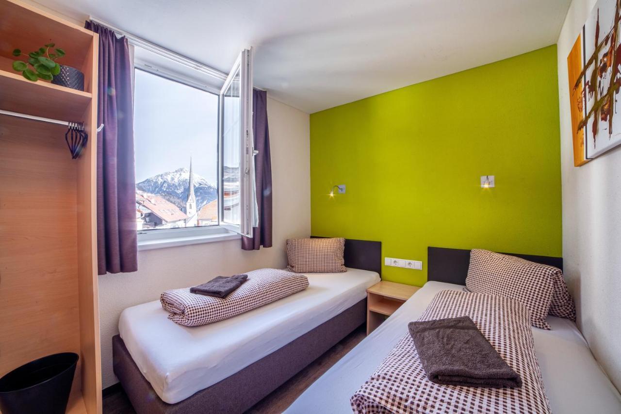 Rutsche Hostel Wenns Kültér fotó