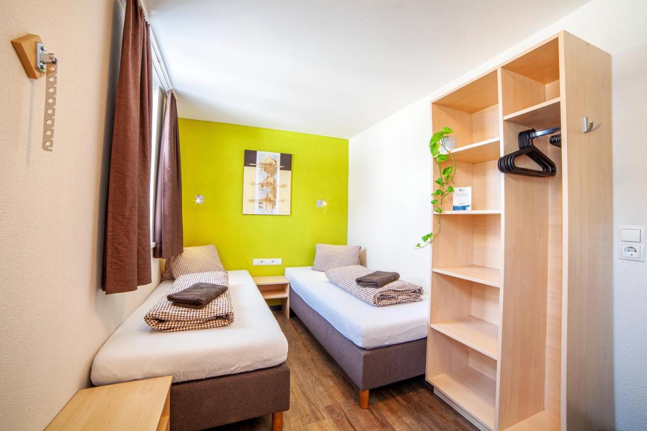 Rutsche Hostel Wenns Kültér fotó