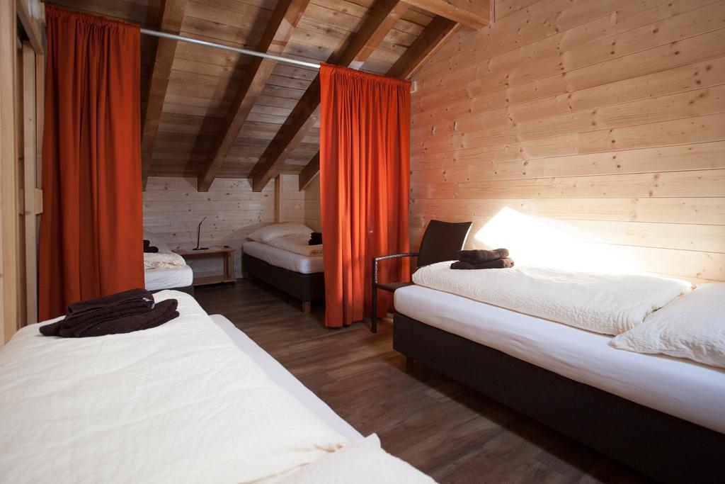Rutsche Hostel Wenns Szoba fotó