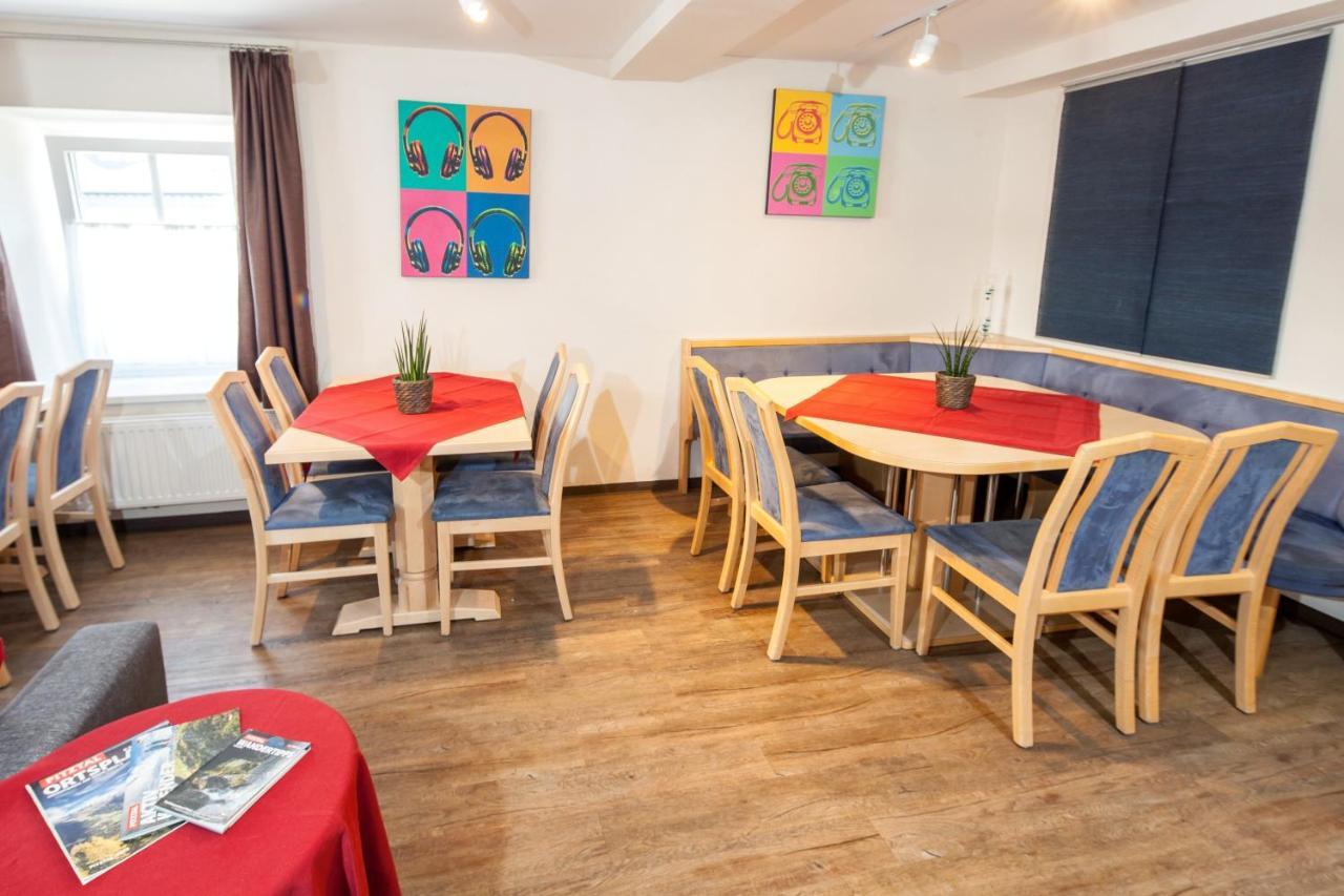 Rutsche Hostel Wenns Kültér fotó