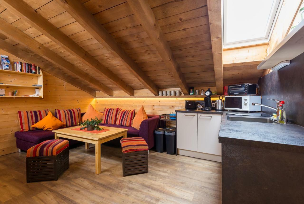 Rutsche Hostel Wenns Kültér fotó