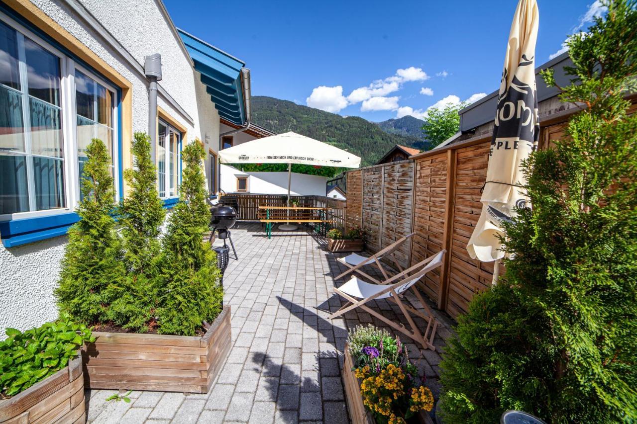 Rutsche Hostel Wenns Kültér fotó